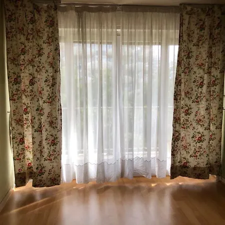 1 Privatunterkunft *
